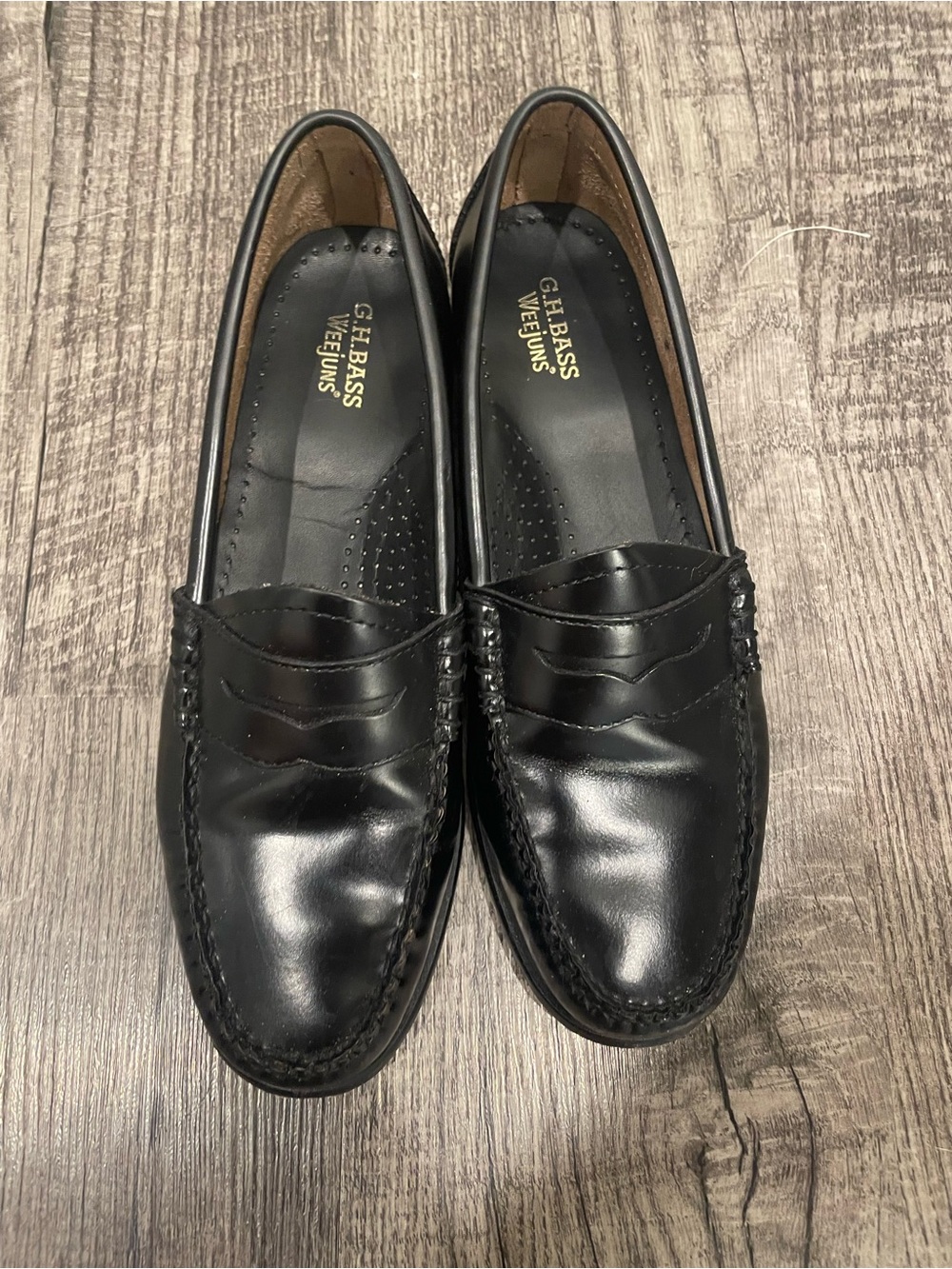GH Bass Whitney Weejun Classic Black Leather Penny Loafers - Picture 4 of 7